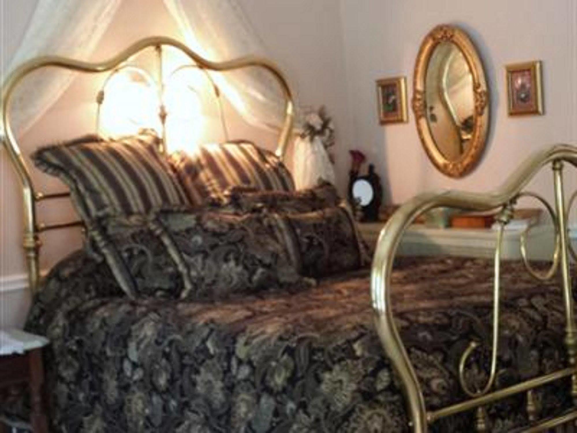 Bellinger Rose Bed & Breakfast Herkimer Eksteriør bilde