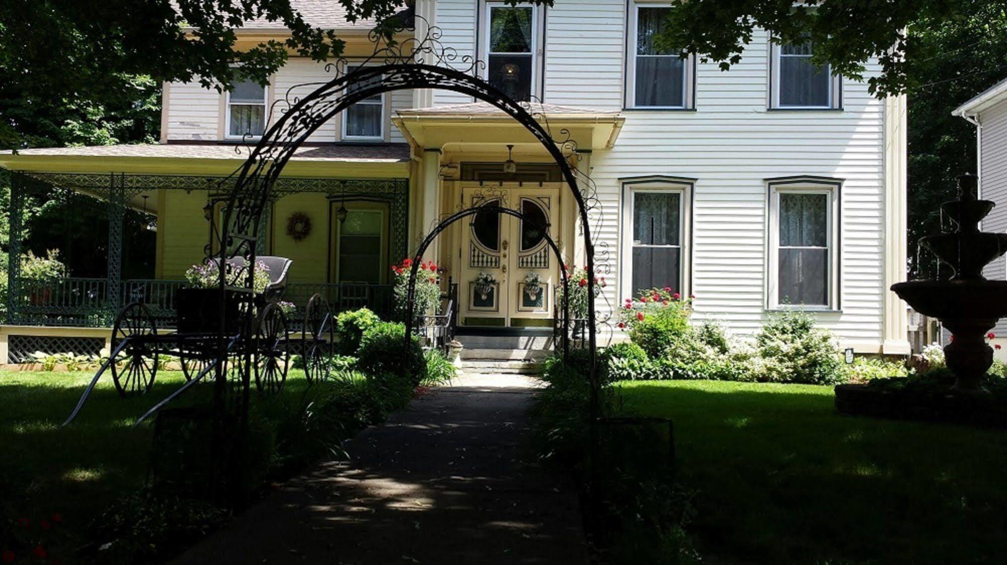 Bellinger Rose Bed & Breakfast Herkimer Eksteriør bilde